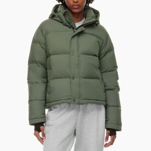 Aritzia Super Puff Original in Sagesse Green (Last Day Before Donation)